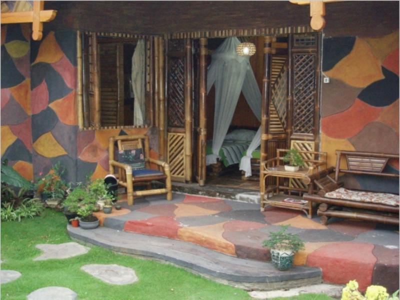 Enny'S Guest House Маланг Екстериор снимка